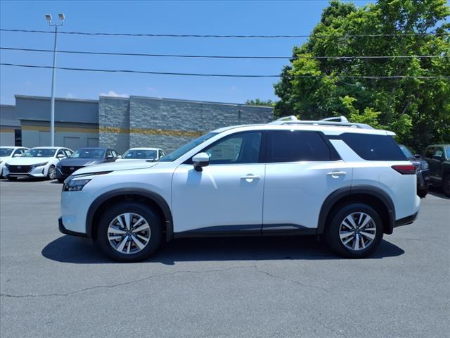 new 2025 Nissan Pathfinder car, priced at $47,015