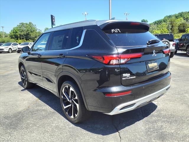 new 2024 Mitsubishi Outlander car, priced at $42,670