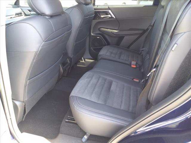new 2025 Mitsubishi Outlander car, priced at $36,920