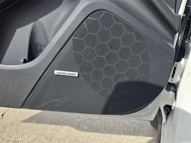 new 2025 Subaru Crosstrek car, priced at $35,318