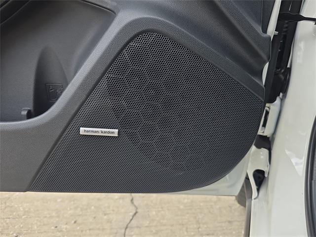 new 2025 Subaru Crosstrek car, priced at $35,318