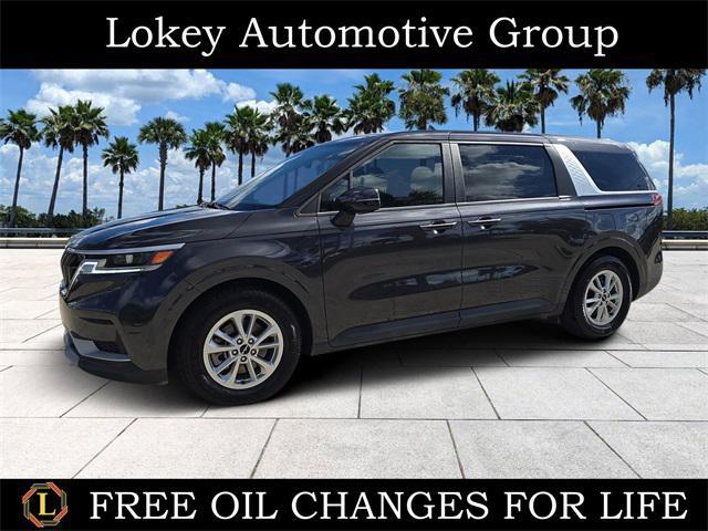 used 2024 Kia Carnival car, priced at $27,897