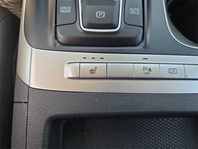 used 2024 Kia Carnival car, priced at $27,897