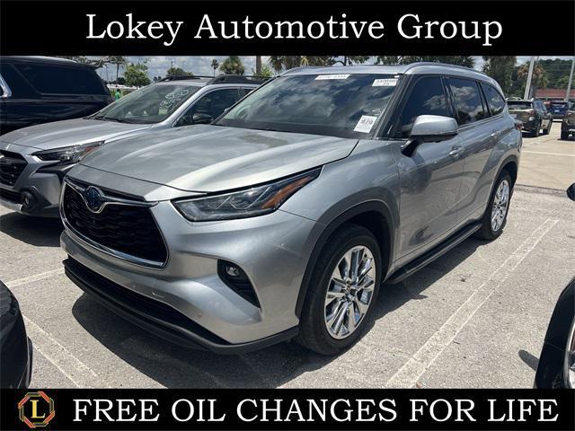 used 2023 Toyota Highlander Hybrid car, priced at $44,287