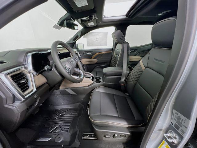 new 2025 GMC Canyon car, priced at $55,440