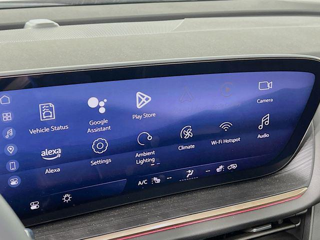 new 2025 Buick Envision car, priced at $45,164