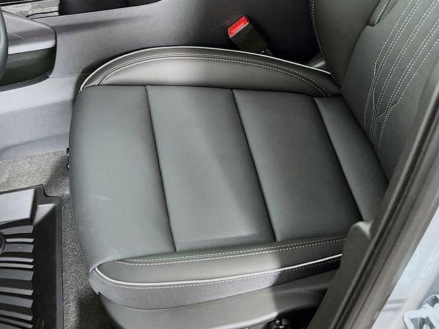 new 2025 Buick Envision car, priced at $45,164