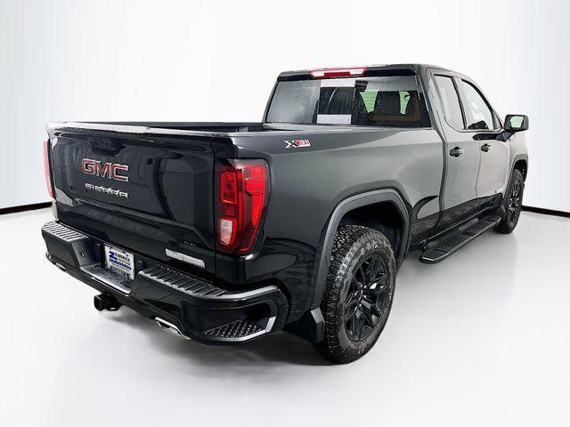 new 2025 GMC Sierra 1500 car, priced at $53,872