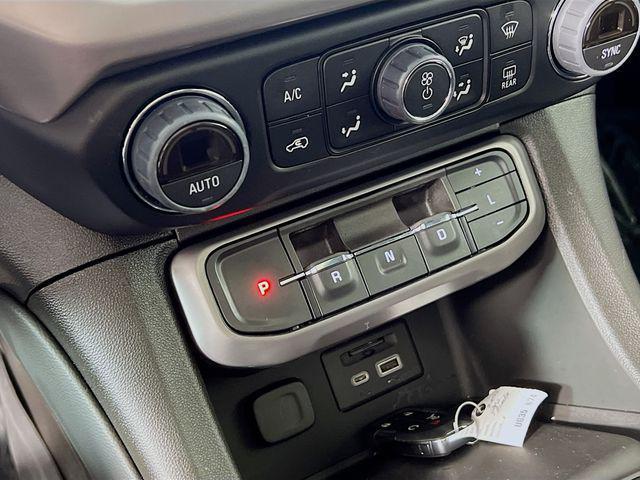 used 2023 GMC Acadia car, priced at $40,000