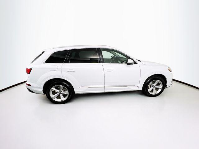 used 2020 Audi Q7 car, priced at $31,000