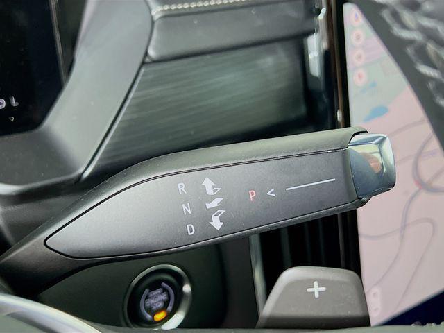 new 2025 GMC Acadia car, priced at $50,254