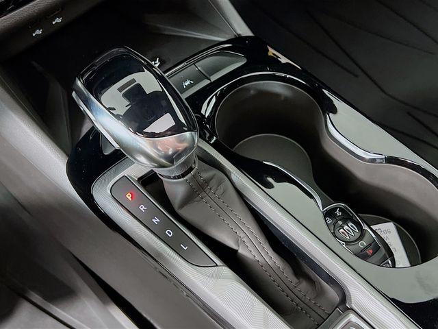 new 2025 Buick Envista car, priced at $29,635