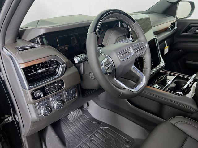 new 2025 GMC Yukon XL car, priced at $101,085