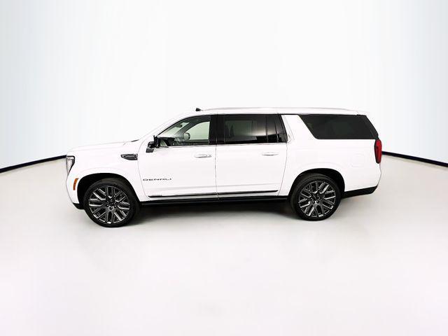 used 2025 GMC Yukon XL car, priced at $98,000