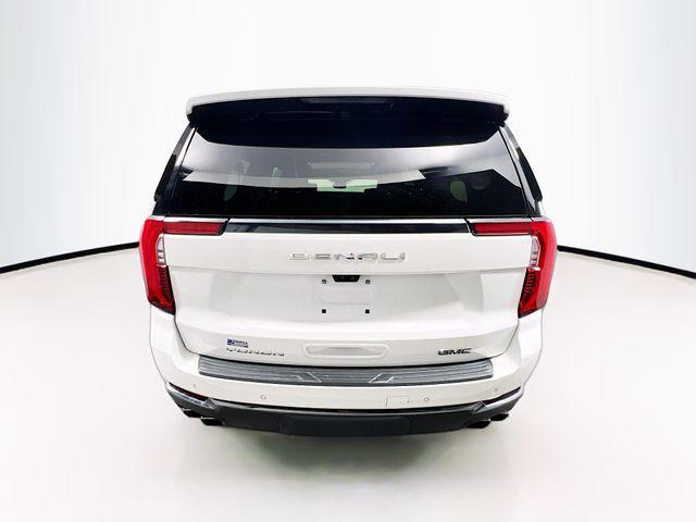 used 2025 GMC Yukon XL car, priced at $98,000