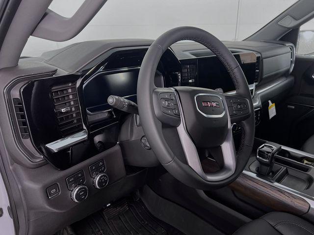 new 2025 GMC Sierra 1500 car, priced at $61,046