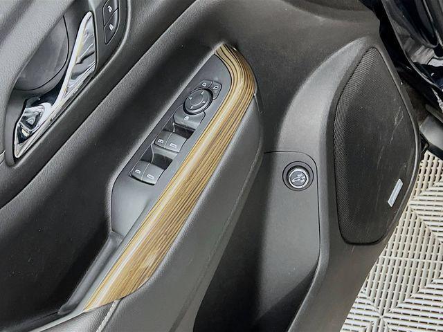 used 2023 GMC Acadia car, priced at $33,500