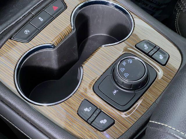 used 2023 GMC Acadia car, priced at $33,500