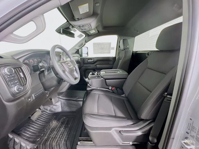 new 2025 GMC Sierra 3500 car, priced at $52,295