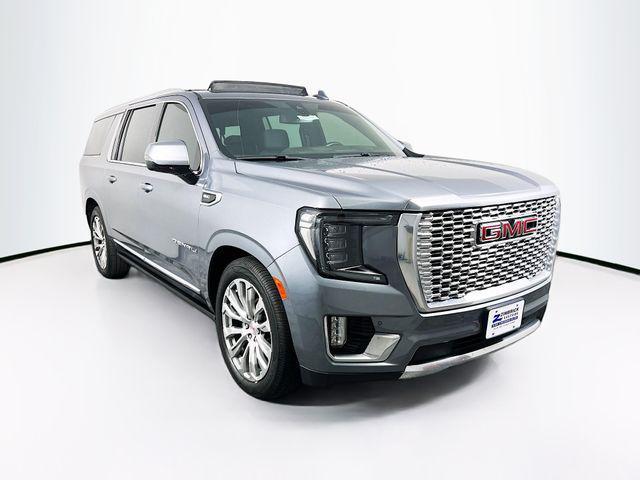 used 2022 GMC Yukon XL car, priced at $62,500