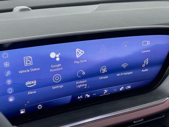 new 2025 Buick Envision car, priced at $41,459