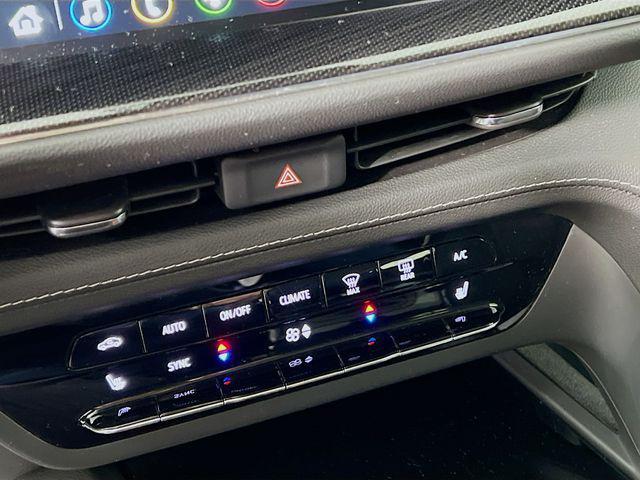 used 2023 Buick Envision car, priced at $27,500