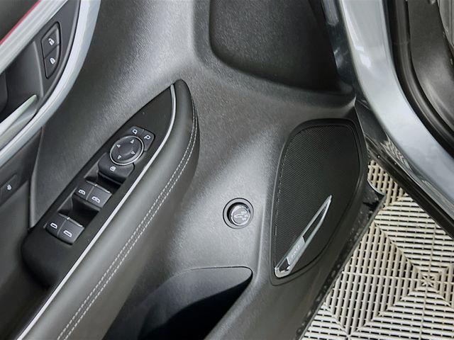 new 2025 Buick Envision car, priced at $46,690