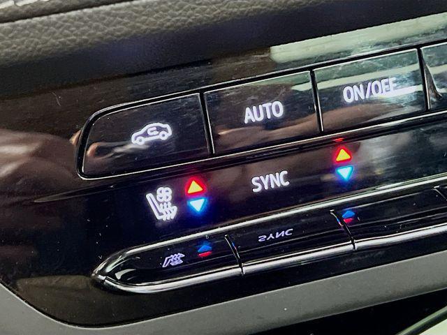 used 2023 Buick Envision car, priced at $37,500
