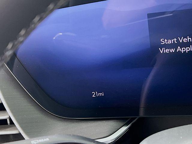 new 2025 Buick Envision car, priced at $40,196