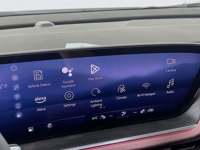 new 2025 Buick Envision car, priced at $40,196