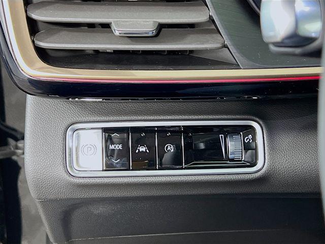 new 2025 Buick Envision car, priced at $46,690