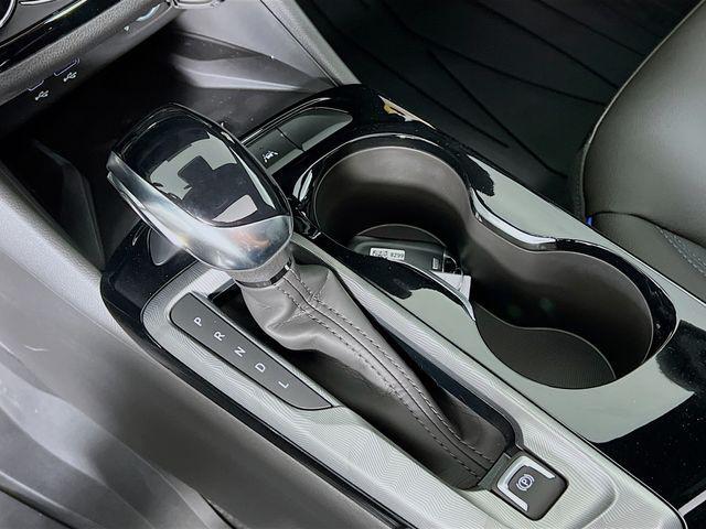 new 2025 Buick Envista car, priced at $30,120
