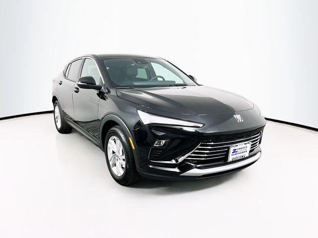 new 2025 Buick Envista car, priced at $24,889