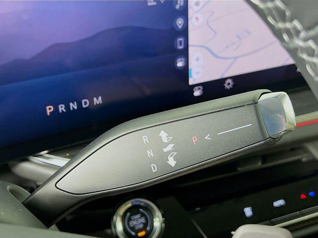 new 2025 Buick Envision car, priced at $38,340