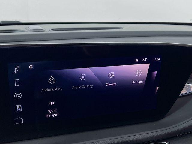 new 2025 Buick Envista car, priced at $30,120