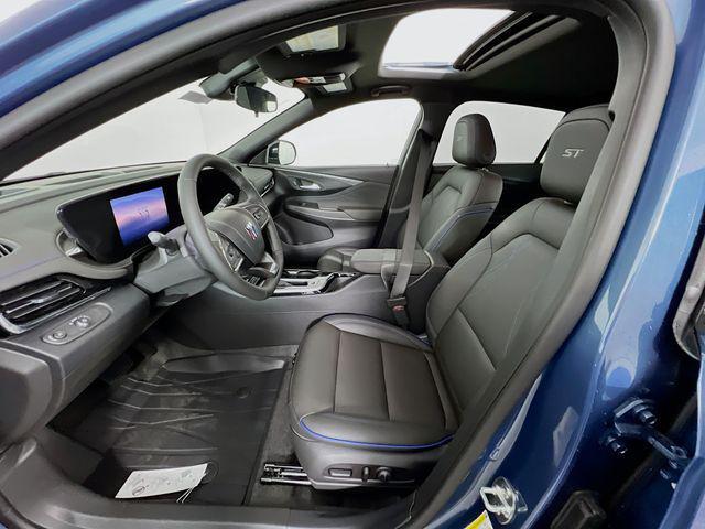 new 2025 Buick Envista car, priced at $30,120