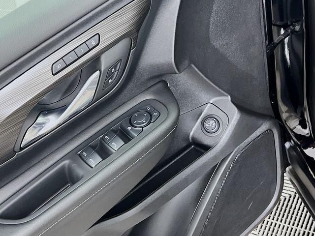 new 2024 GMC Terrain car, priced at $38,164