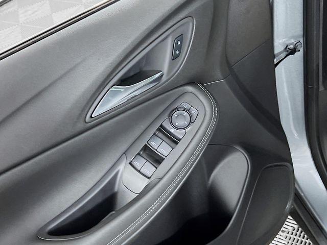 new 2025 Buick Encore GX car, priced at $25,976