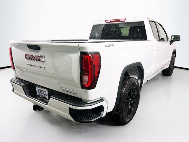 new 2025 GMC Sierra 1500 car, priced at $44,497