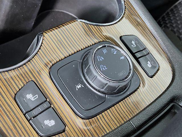 used 2023 GMC Acadia car, priced at $30,000