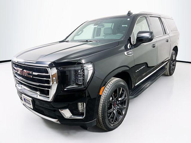 used 2023 GMC Yukon XL car, priced at $62,500