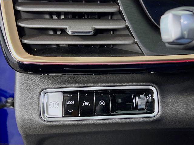 new 2025 Buick Envision car, priced at $46,690