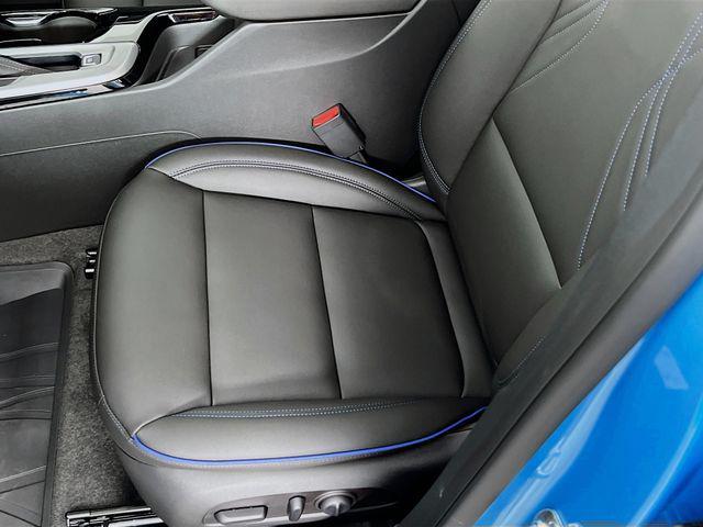 new 2025 Buick Envista car, priced at $30,120
