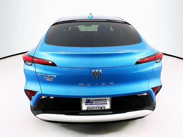new 2025 Buick Envista car, priced at $30,120