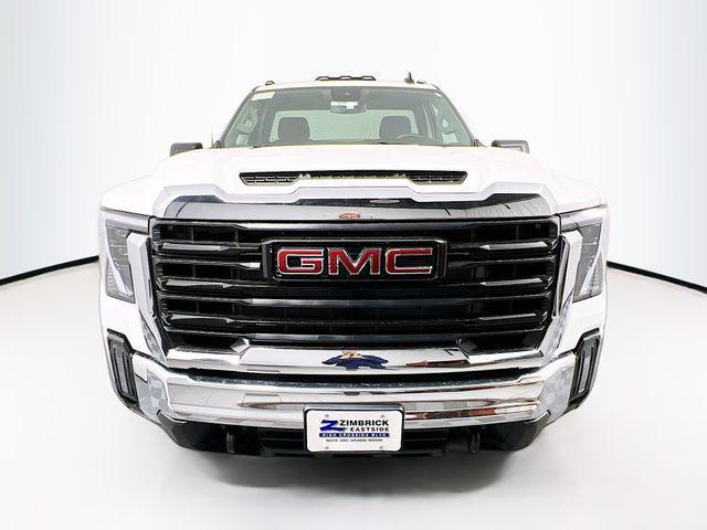 new 2025 GMC Sierra 3500 car, priced at $50,048
