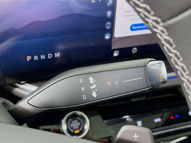 new 2025 Buick Envision car, priced at $38,359