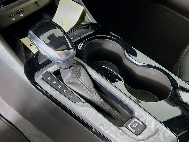 new 2025 Buick Envista car, priced at $29,600