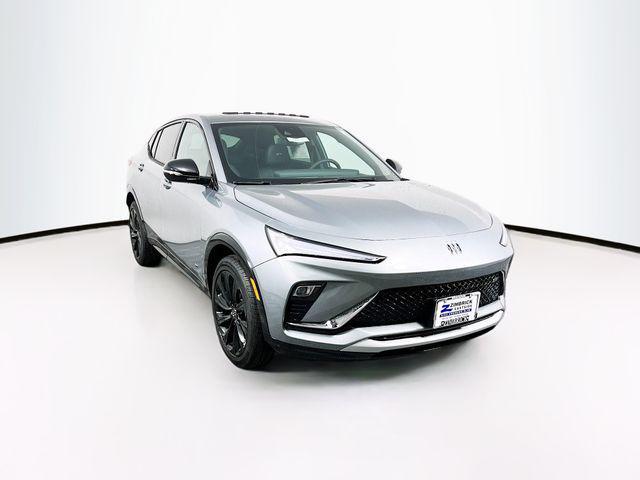 new 2025 Buick Envista car, priced at $28,941