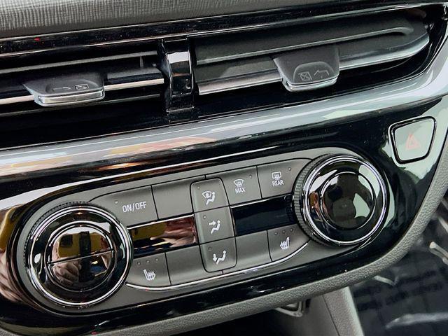 new 2025 Buick Envista car, priced at $28,941