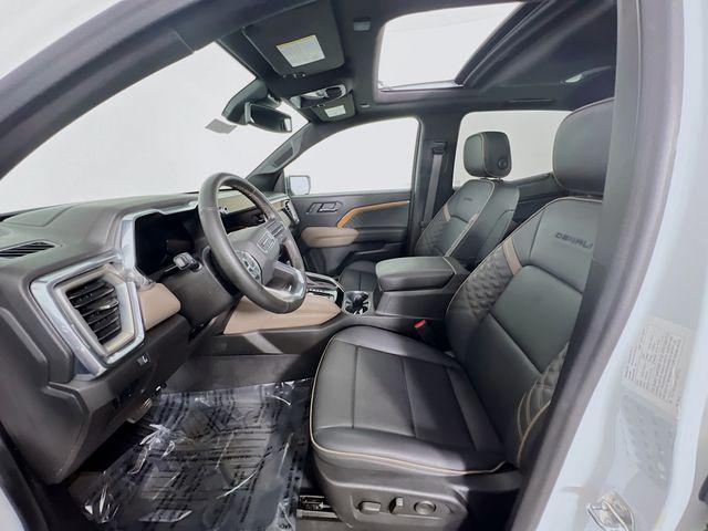 used 2023 GMC Canyon car, priced at $46,000